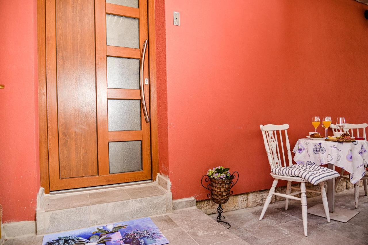 Apartman David,Stan S Vrtom Apartman Fiume Kültér fotó